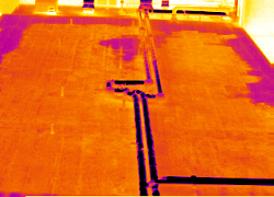 Roll Asphalt Roof - completely saturated insulation (except edges) 